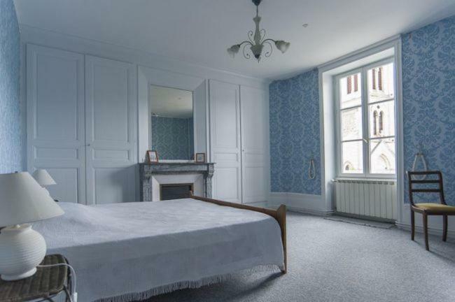 Hotel Les Volets Bleus Le Perreon Esterno foto